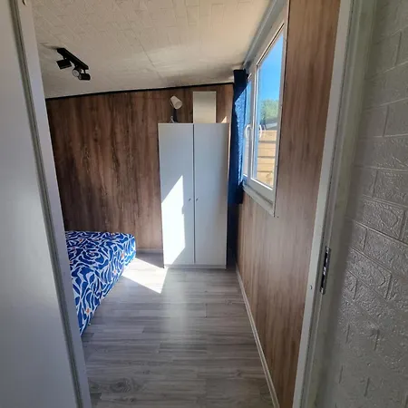 別荘 Mazi House ヤスタルニャ